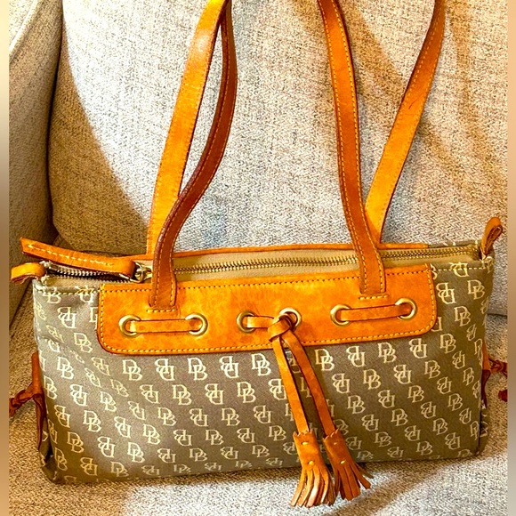 Dooney & Bourke Handbags - Dooney & Bourke  So Awesome Bag Purse